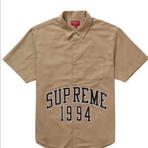 NWT KHAKI SUPREME BUTTON UP SHIRT